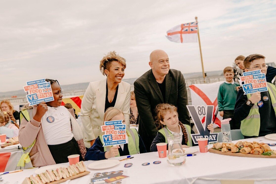 Ross Kemp and Dame Kelly Holmes on deck