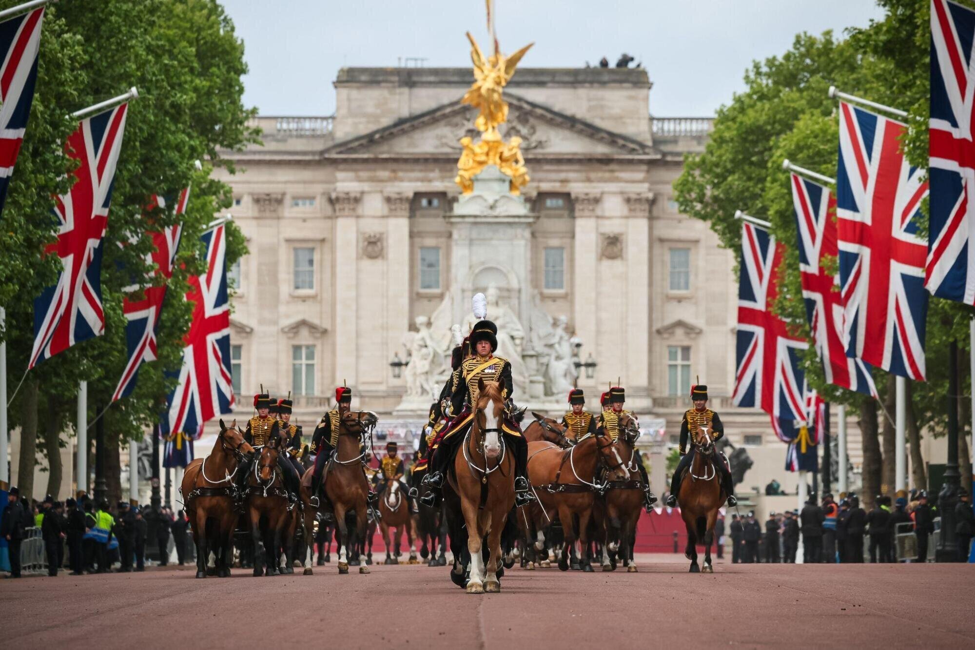 Procession on The Mall