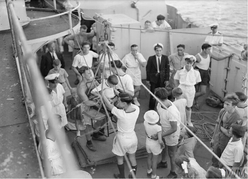 HMS Belfast in Sydney, August 1945