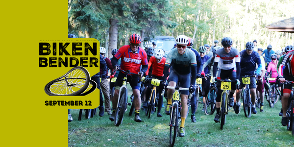 Picture showing several cyclists at the Bikenbender Start 