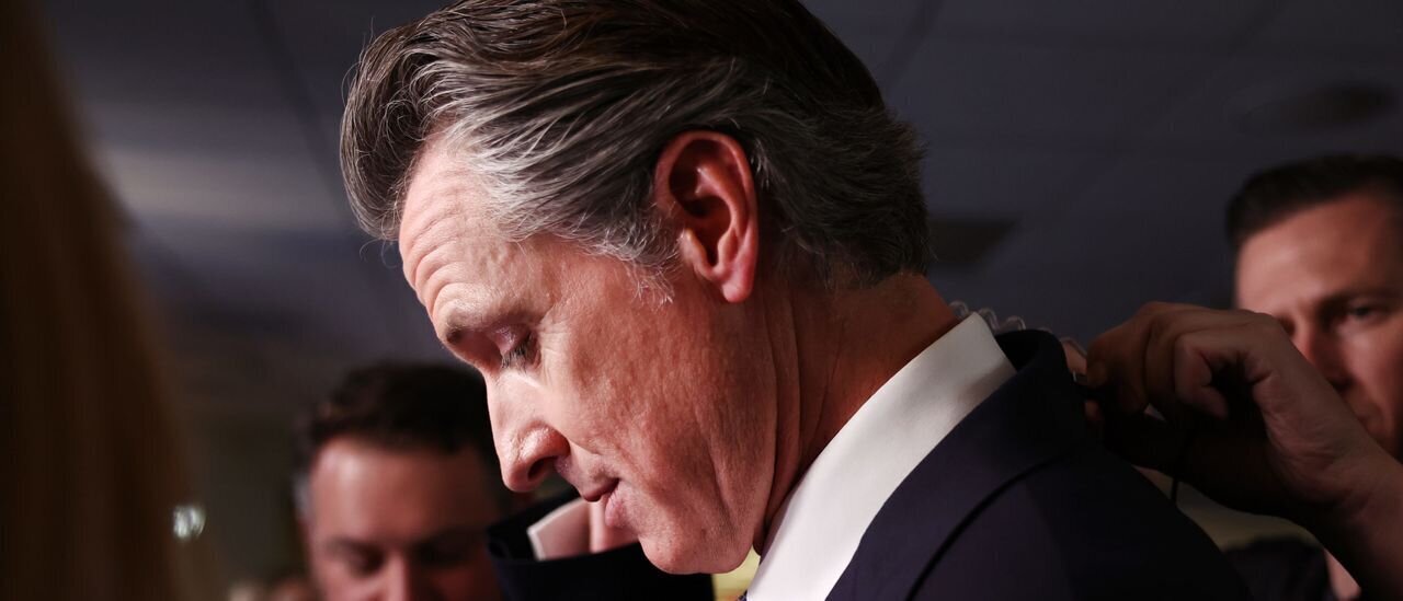 Federal Judge Temporarily Blocks California Gun Law That Bans Concealed Carry In Most Public Places