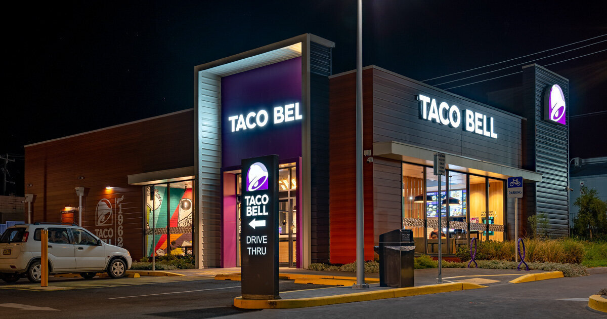 Man Fatally Shot After Pointing Gun in Taco Bell Drive-Thru Argument