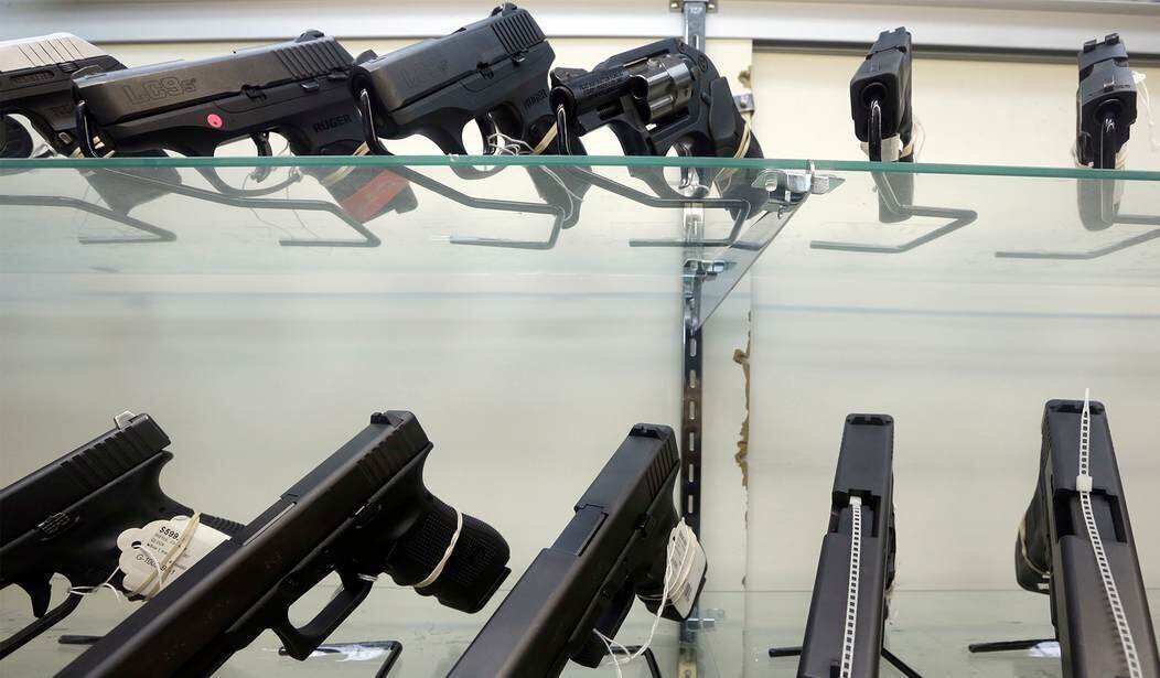 Lafayette, LA Police Say Enforcing Carry Laws Are a Low Priority
