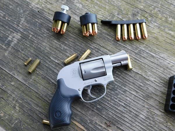 Speed Strips vs. Speedloaders – Keeping Your Revolver In The Fight