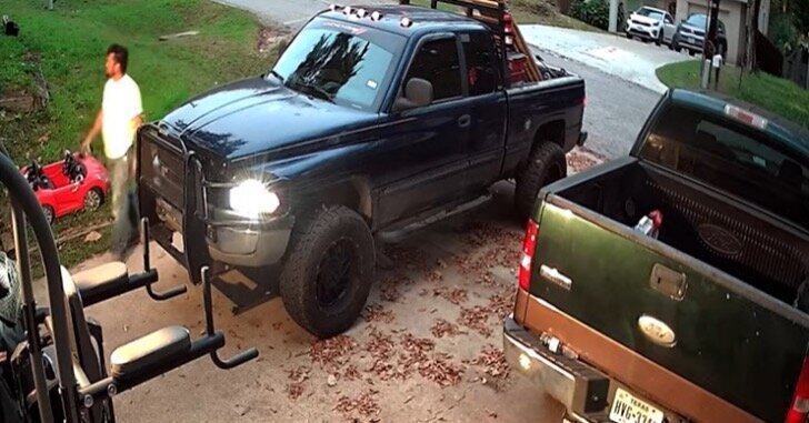 Multiple Camera Angles Show Concealed Carrier Drawing From The Drop Against Armed Robber