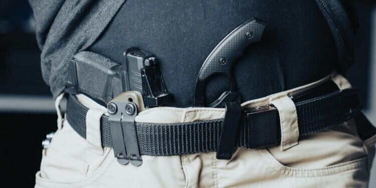 6 Reasons Why You Should Carry Defensive Tools in Front of the Hips