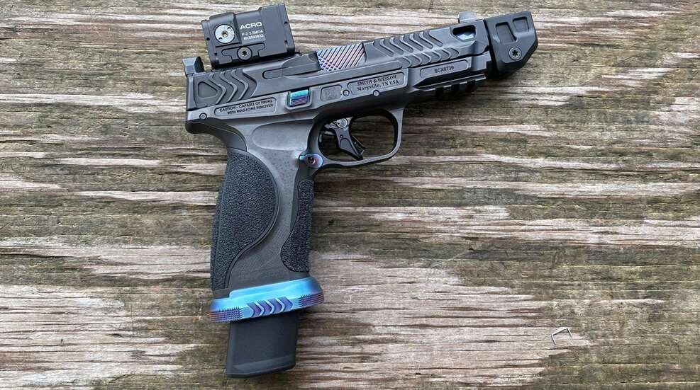 Review: Smith & Wesson Spec Series V M&P 9 Metal HD