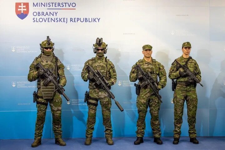 Slovakia Unveils All New Service Weapons To Replace Soviet-Era Kit